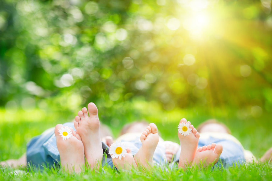 Why You Should Encourage Your Children to Go Barefoot!